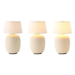 MENU Torso Portable Ladattava Pöytävalaisin, Hiekka -Louis Poulsen Myymälämyynti 1290539 Torso Table Lamp Portable Sand Light2