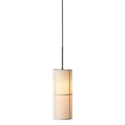 MENU Hashira Riippuvalaisin, Pieni, Raakapellava 9 MENU Hashira Riippuvalaisin, Pieni, Raakapellava -Louis Poulsen Myymälämyynti 1502699 Hashira Pendant 18 Raw Front Light