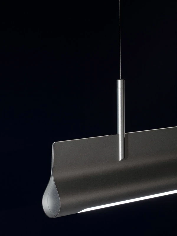 AGO Pinch Riippuvalaisin, Hopea 2 AGO Pinch Riippuvalaisin, Hopea - Image 2