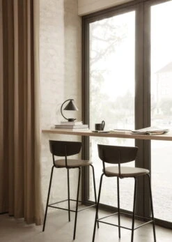 Ferm LIVING Meridian Pöytävalaisin, Musta -Louis Poulsen Myymälämyynti 36 0715