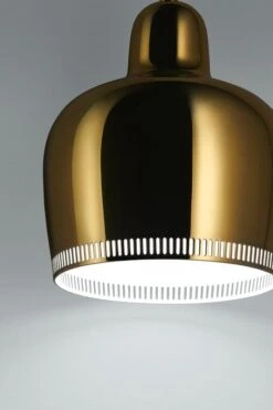Artek Aalto Riippuvalaisin A330S -Louis Poulsen Myymälämyynti 5427418 A330S Golden Bell Pendant light brass detail master