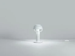 Artek Kori Pöytävalaisin, Valkoinen -Louis Poulsen Myymälämyynti 6662335 Kori Table Light on master