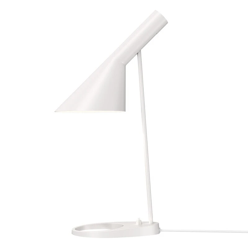 Louis Poulsen AJ Pöytävalaisin V3, Valkoinen 1 Louis Poulsen AJ Pöytävalaisin V3, Valkoinen