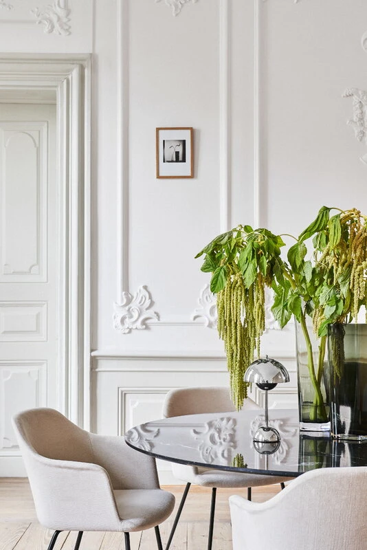 &Tradition Flowerpot VP9 Ladattava Pöytävalaisin, Kromattu, USB 3 &Tradition Flowerpot VP9 Ladattava Pöytävalaisin, Kromattu, USB - Image 3