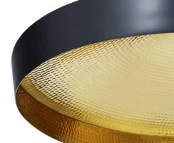 Tom Dixon Beat Flat LED Riippuvalaisin, Musta -Louis Poulsen Myymälämyynti Beat Flat Detail