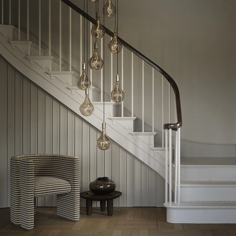 Tala Brass Nine Riippuvalaisin Voronoi II Lampuilla 6 Tala Brass Nine Riippuvalaisin Voronoi II Lampuilla - Image 6