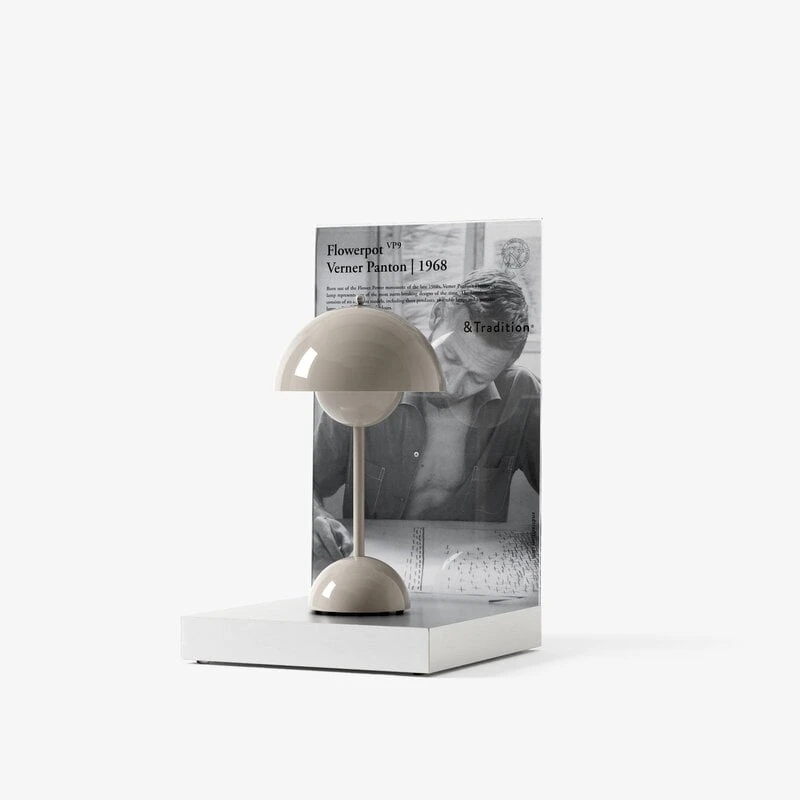 &Tradition Flowerpot VP9 Ladattava Pöytävalaisin, Grey Beige 2 &Tradition Flowerpot VP9 Ladattava Pöytävalaisin, Grey Beige - Image 2