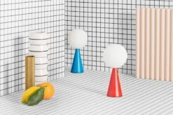 FontanaArte Bilia Mini Pöytävalaisin, Sininen -Louis Poulsen Myymälämyynti Fontana Arte 4330 Edit