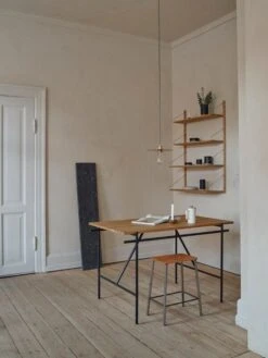 Frama Circle Shade M Riippuvalaisin, 25 Cm, Messinki 5 Frama Circle Shade M Riippuvalaisin, 25 Cm, Messinki -Louis Poulsen Myymälämyynti Frama Studio Store 218