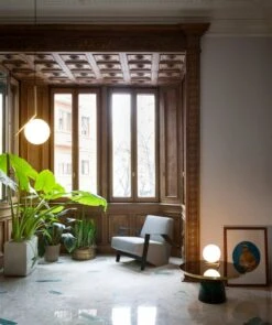 Flos IC S2 Riippuvalaisin, Messinki -Louis Poulsen Myymälämyynti Images DECORATIVO Life style IC 28C29Beppe Brancato B1R9091