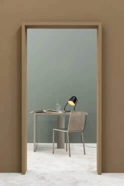 Sammode M3 Pöytävalaisin, Musta -Louis Poulsen Myymälämyynti M3 Sammode Michel Mortier 3