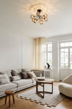 Nuura Apiales 9 Kattovalaisin, Musta - Optic Smoked 7 Nuura Apiales 9 Kattovalaisin, Musta - Optic Smoked -Louis Poulsen Myymälämyynti NUURA AW22 06