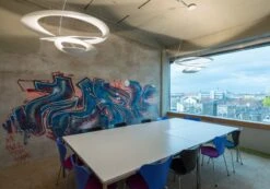 Artemide Pirce Riippuvalaisin -Louis Poulsen Myymälämyynti Pirce sospensione location