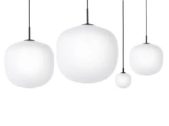 Muuto Rime Riippuvalaisin 25 Cm, Musta 6 Muuto Rime Riippuvalaisin 25 Cm, Musta -Louis Poulsen Myymälämyynti Rime pendant lamp family black Muuto 5000x3750 hi res