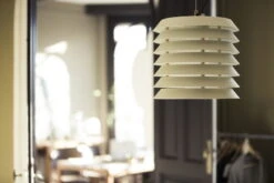 Santa & Cole Maija 30 Riippuvalaisin, Valkoinen -Louis Poulsen Myymälämyynti SANTACOLE PENDANT LAMPS Maija Maija 30 Pericas Carlos 16