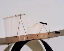 Flos To-tie T2 Pöytävalaisin, Alumiini -Louis Poulsen Myymälämyynti To 20Tie 4 3 lifestyle 3