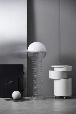 Verpan Wire Lattiavalaisin, Valkoinen -Louis Poulsen Myymälämyynti VERPAN 304