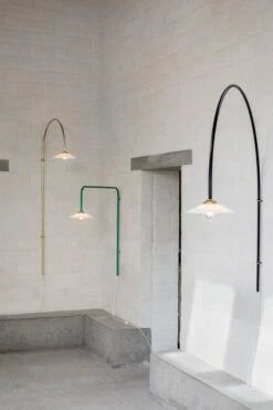 Valerie_objects Hanging Lamp N5, Musta -Louis Poulsen Myymälämyynti VO22 vo collections 3 1