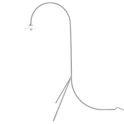 Valerie_objects Standing Lamp N1, Vaaleanharmaa