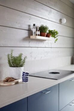 Flos Mini Glo-Ball C/W Seinä-/ Kattovalaisin -Louis Poulsen Myymälämyynti asuntomessut honkahuomen 16