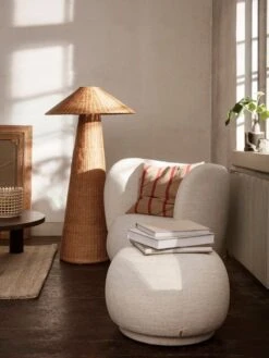 Ferm LIVING Dou Lattiavalaisin, Luonnonvärinen -Louis Poulsen Myymälämyynti fermLIVING RicoPouf Dou floorlamp VS