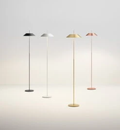 Vibia Mayfair 5515 Lattiavalaisin, Valkoinen 9 Vibia Mayfair 5515 Lattiavalaisin, Valkoinen -Louis Poulsen Myymälämyynti mayfair pie pro 5515 18 5515 93 5515 20 5515 67 2