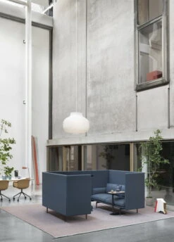 Muuto Leaf Pöytävalaisin, Kuparinruskea -Louis Poulsen Myymälämyynti outline highback panel vidar 733 relate strand lamp fiber arm chair ply rug tub jug leaf muuto org